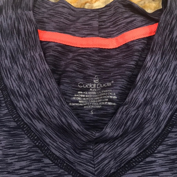 Cuddle duds size small navy thermal set - Picture 1 of 6